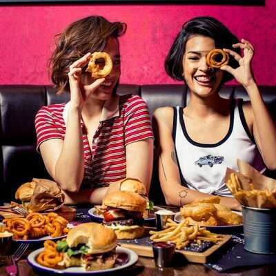 25 Degrees Burger Bar