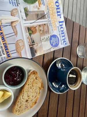 Bread And Butter Eatery