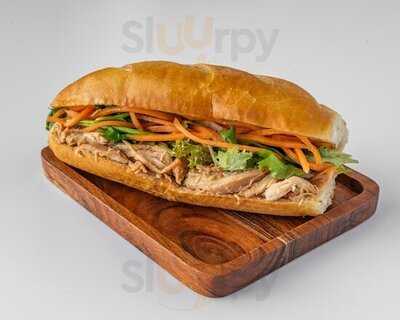 Rollicious Vietnamese