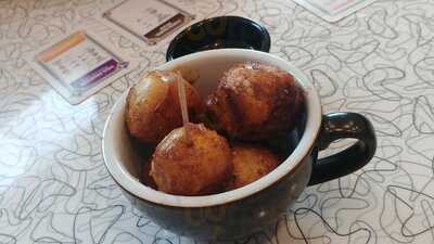 Perky's Coffee & Desserts Diner