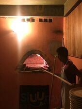 Jammin Hostel&pizzeria