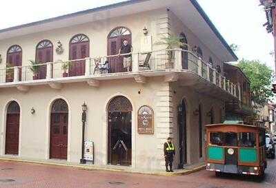 Casa Sucre Coffeehouse