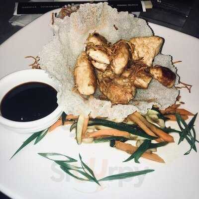 Sushi House Costa Del Este