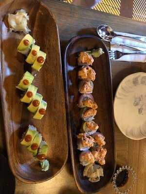 Sushi House Costa Del Este