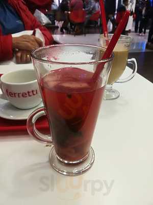 Ferretti Gelato E Caffe