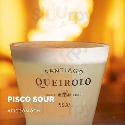 Pisco Moon Peruvian's Cuisine