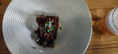 El Perico Mañoso Brewing Co.