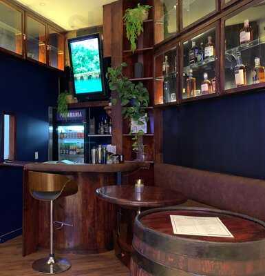 Panamania Rum Bar