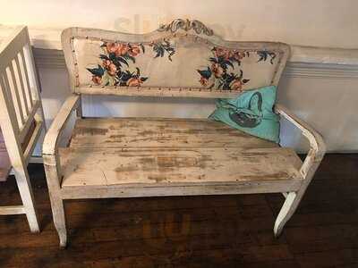 La Petite Française