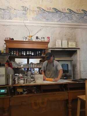 Il Fornellino - Caffè Pizzeria Trattoría Italiana