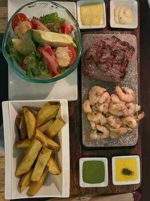 Uchu Peruvian Steakhouse