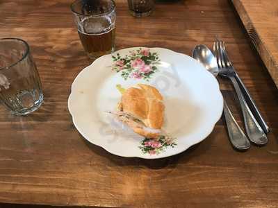 Isolina Taberna Peruana