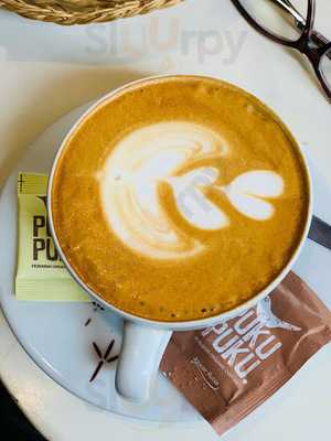Puku Puku Café