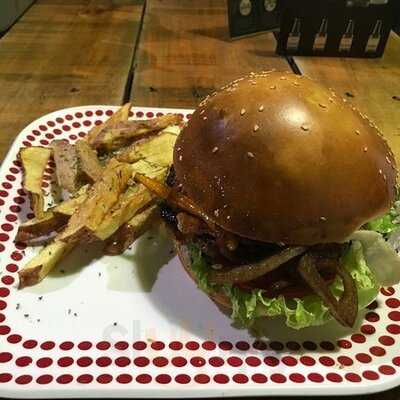 Aqp Burger Company & Coffee Company