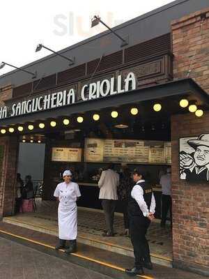 La Lucha Sangucheria Criolla