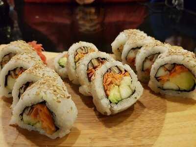 Bambu Sushi & Noodle Bar