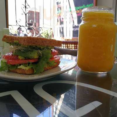 Yeah! Rico Y Saludable