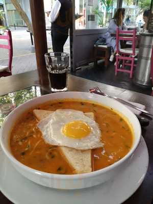 Mama Olla Restaurant