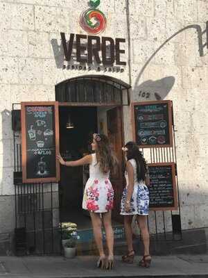Verde Bebidas Y Salud