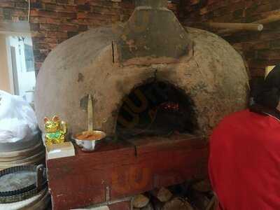 Allin Trattoria Pizzería