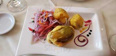 Sara: The Organic Cafe Bistro