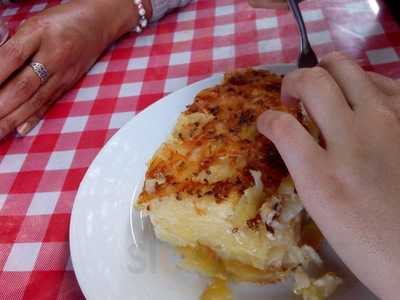 Picanteria Laurita Cau Cau