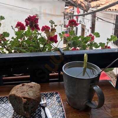 L'atelier Cafe Concept