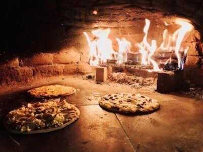 La Cañería Pizzas Y Pastas