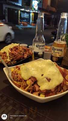 La Casa De La Salchipapa