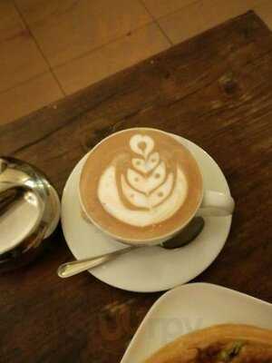 Arabica Espresso Bar And Gastro Bar