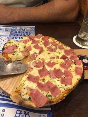 La Estación Brasa & Leña