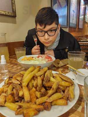 Amaretto Pizza & Grill