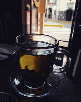 Quinua Cafe Restaurant