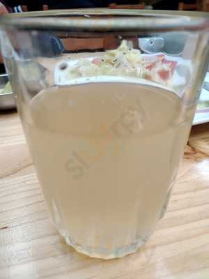 Quinua Cafe Restaurant