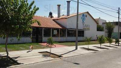 Yaku Pescados Y Mariscos