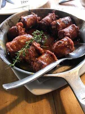 El 10 Carnes Y Vinos