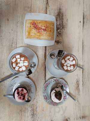 Catalina Menta - Bakery & Shop