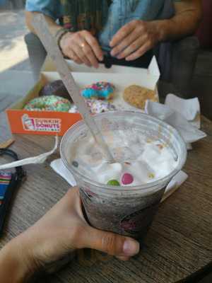 Dunkin' Donuts