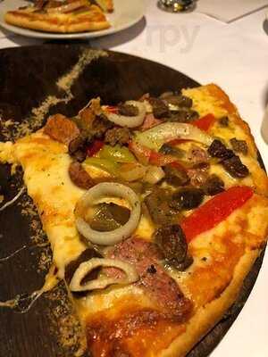 Trattoria Mamma Lola