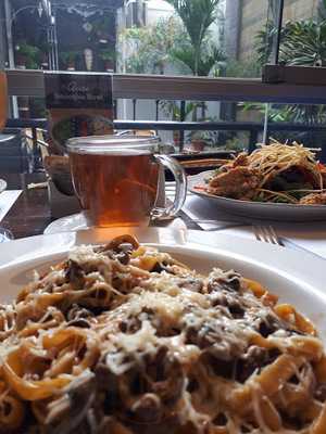 Mozart European Gourmet