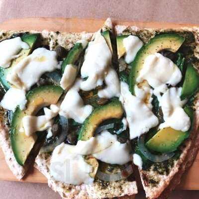 Mara Biomarket & Café