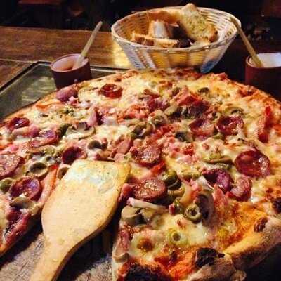 El Horno Pizzeria