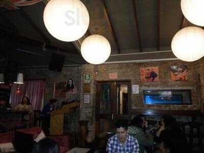 London Town Lounge Bar