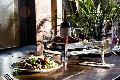 Pisqha. Carnes, Pizza & Café