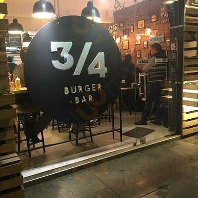 Tres Cuartos Burger Bar
