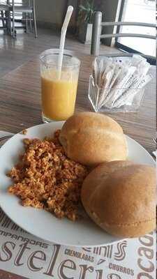 La Panera, Cafetería