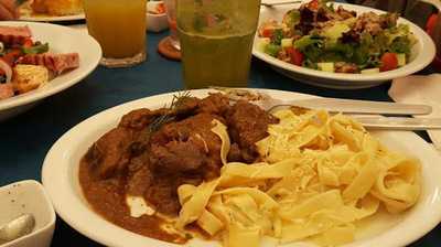 Mezzanine Café Gourmet