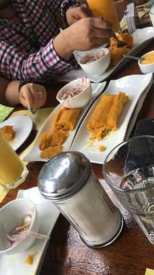 Dona Paulina Restaurante Chicharroneria