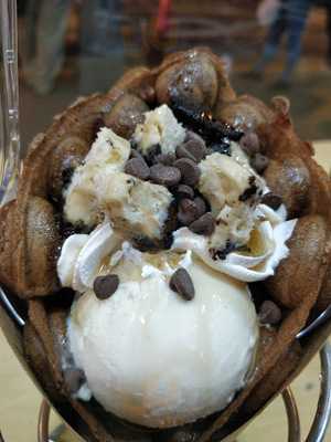 Bunna Waffles & Coffee