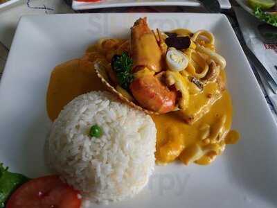 Los Esteros De Tumbes